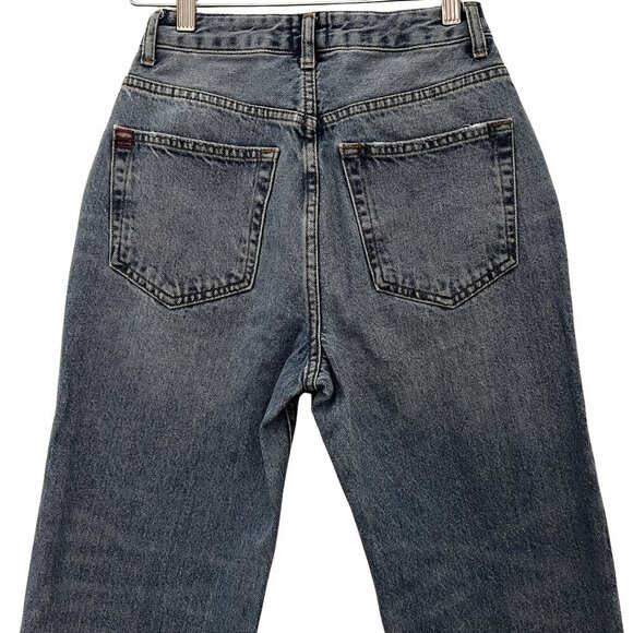 Urban Outfitters BDG Mom High Rise Jeans Size 25 - Picture 4 of 4